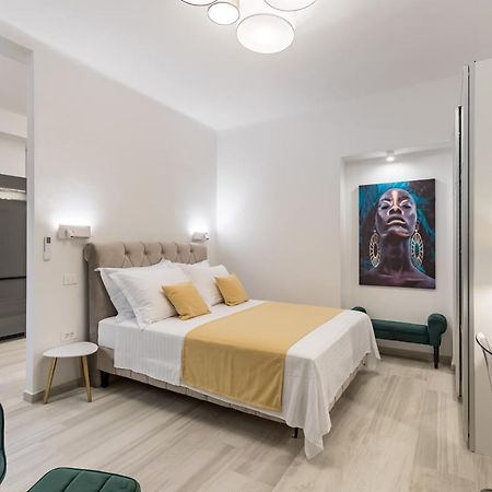 Studio Apartment Home Split Exterior photo